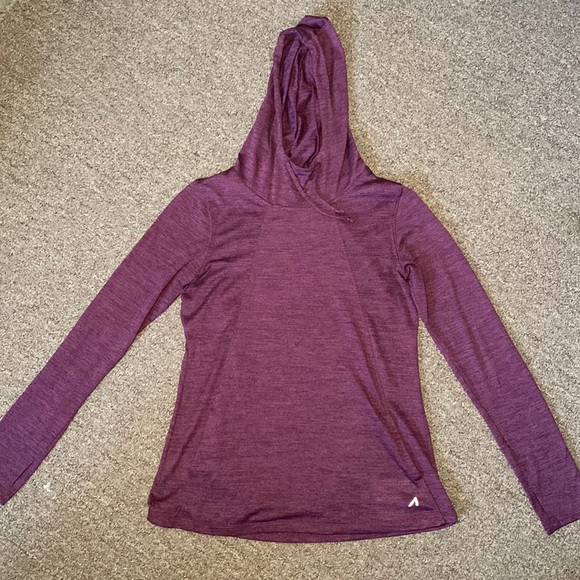 Purple athletic pullover hoodie with thumb holes and pockets - Picture 3 of 7